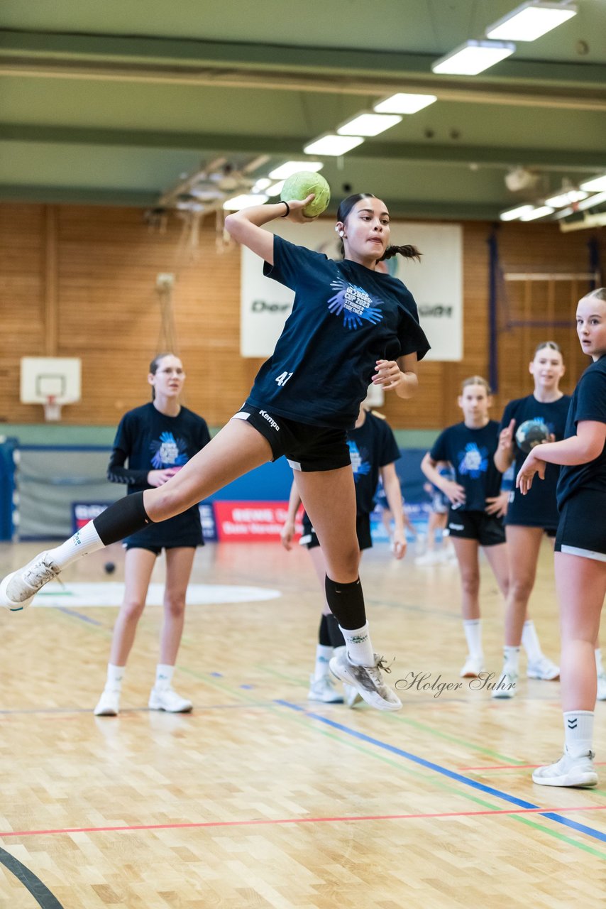 Bild 39 - wCJ SV Henstedt Ulzburg - SG HH-Nord : Ergebnis: 24:24